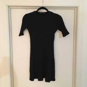 Classy black short sleeves dress LAST CALL YOU HAV